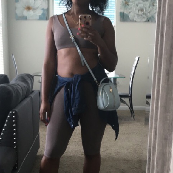 Mocha 2 piece set - Picture 2 of 3